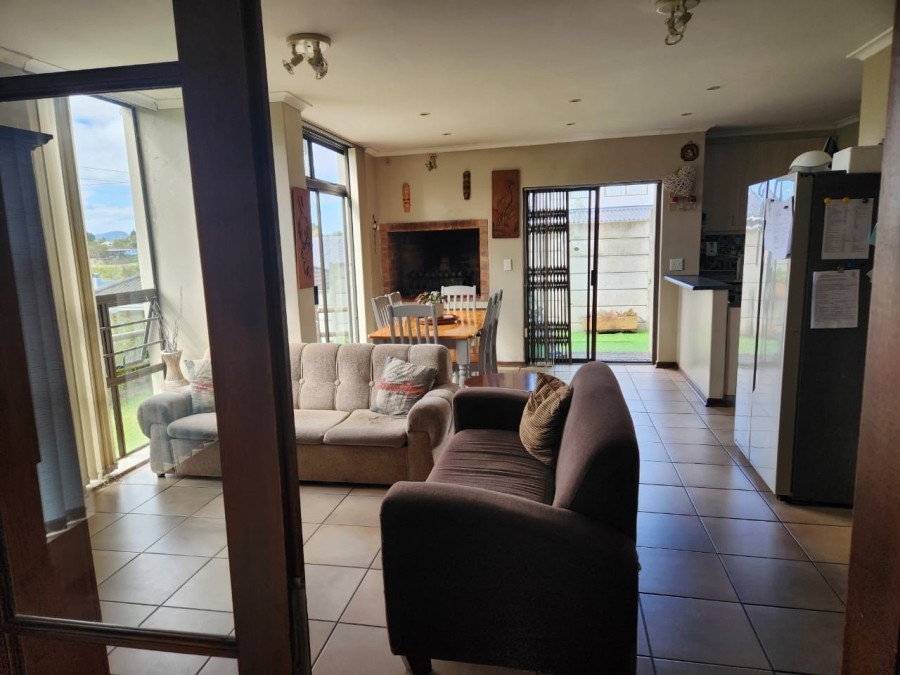 3 Bedroom Property for Sale in Bodorp Western Cape